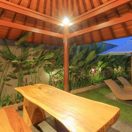 Linda Villa 2 Sanur Buitenkant foto